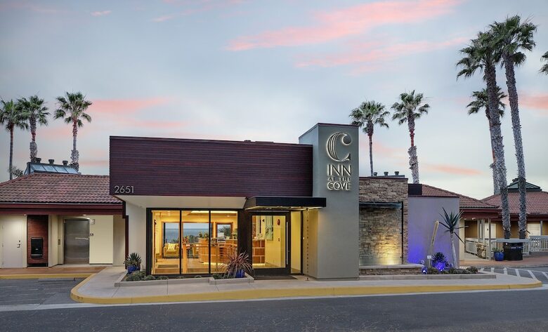 Hotel Inn At The Cove