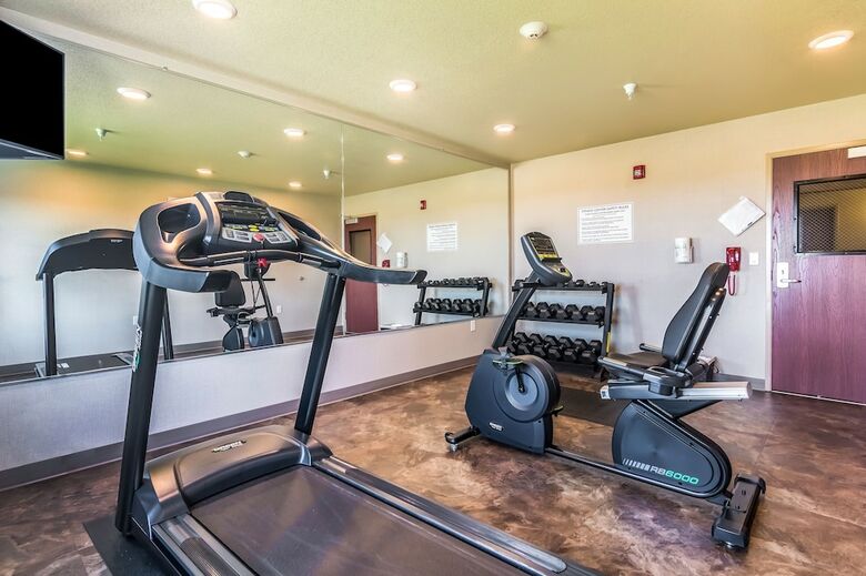 Hotel Cobblestone Inn & Suites - Lakin