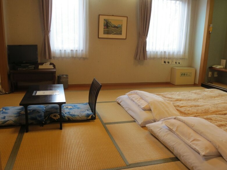 Hotel Heart Inn