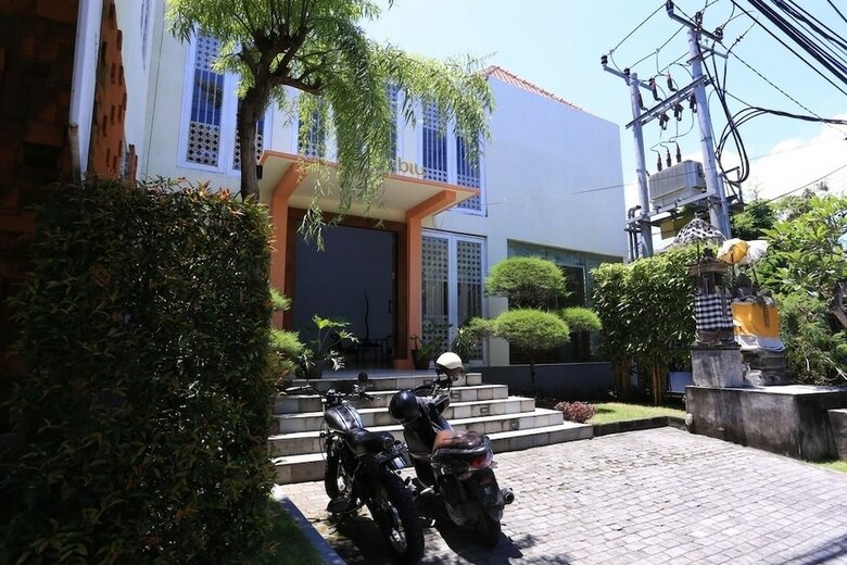 Hotel Reddoorz @ Umalas