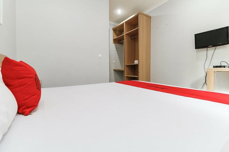 Hotel Reddoorz @ Cipete 2