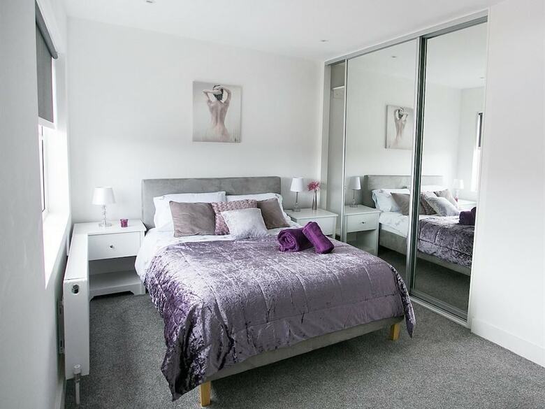 Coast & City Apartments