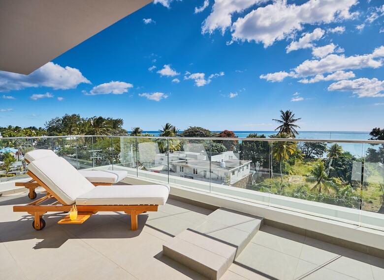 Liberty Drive Apartments And Penthouses