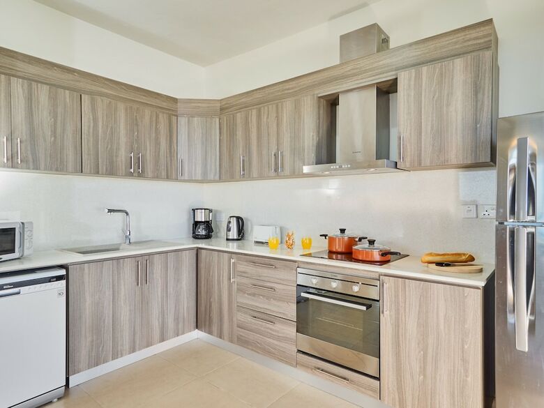 Liberty Drive Apartments And Penthouses