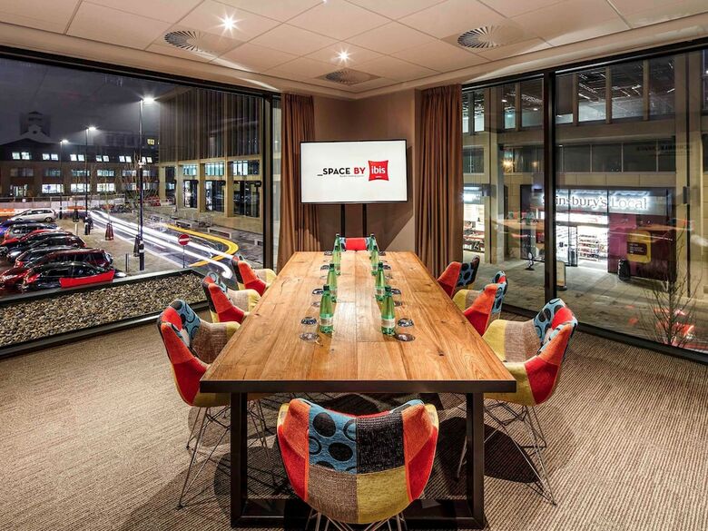 Hotel Ibis Cambridge Central Station