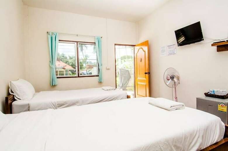 Hotel Sarm Mork Guesthouse