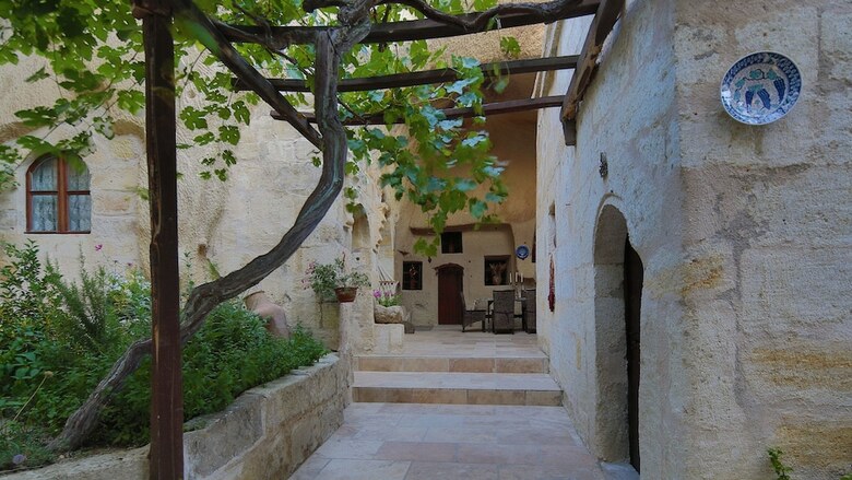Lamihan Cave Hotel