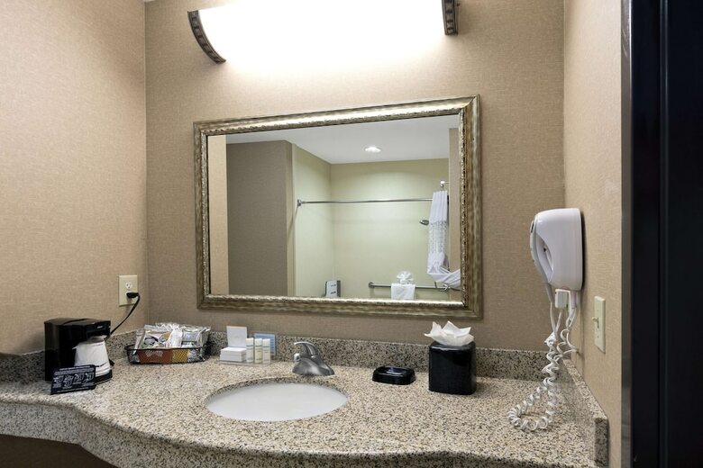 Hotel Hampton Inn Statesville