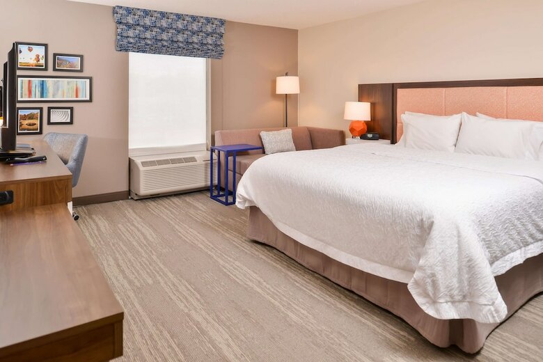 Hotel Hampton Inn Statesville