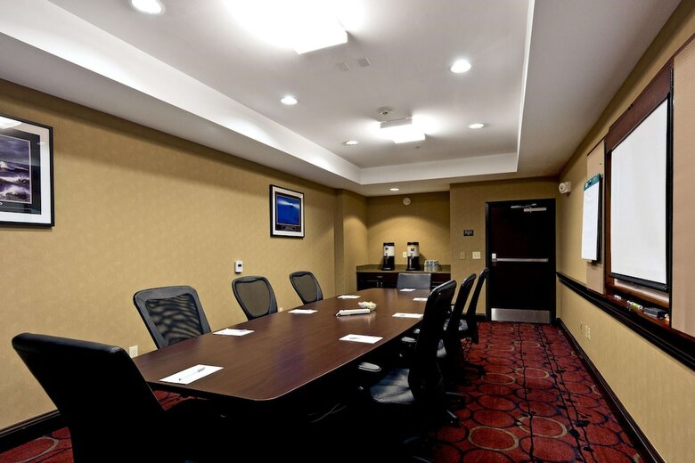 Hotel Hampton Inn Statesville