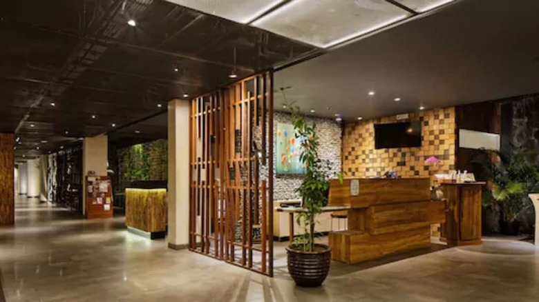 Daun Bali Seminyak Hotel