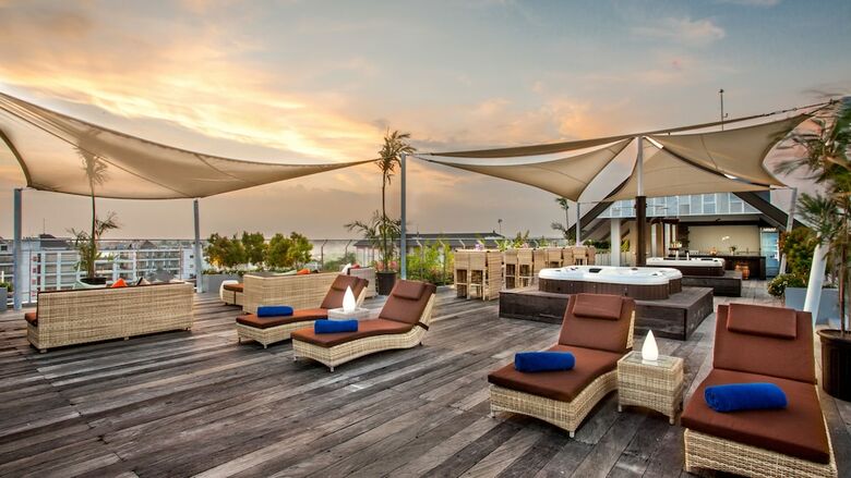 Daun Bali Seminyak Hotel
