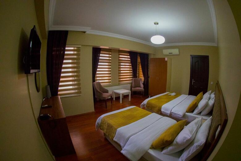 Hotel Ramparts