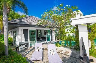 Colibri Pool Villa Pattaya