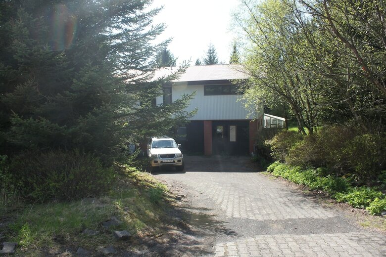Hotel Brekkugerdi Guesthouse