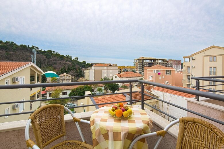 Apartments Holiday