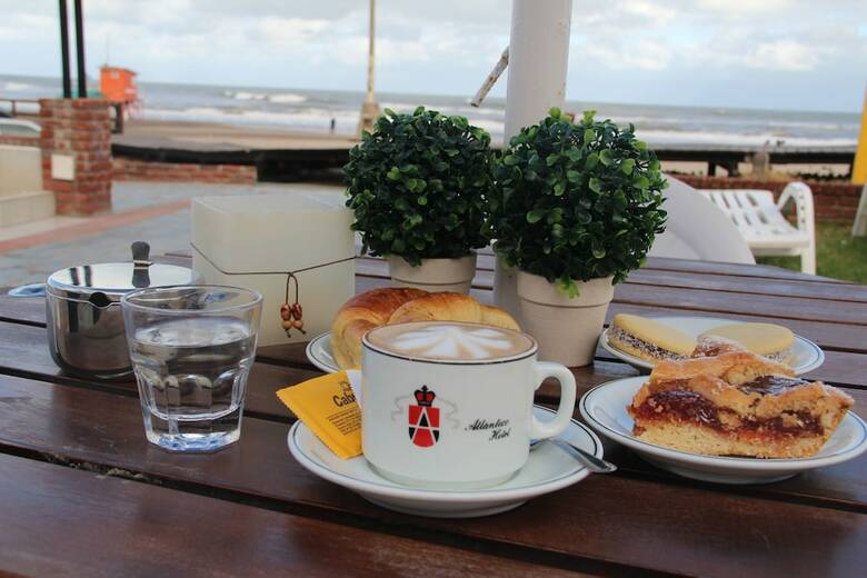 Atlantico Hotel