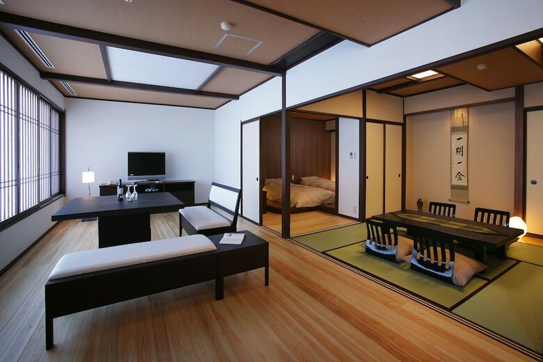 Kinugawa Hotel Mikazuki