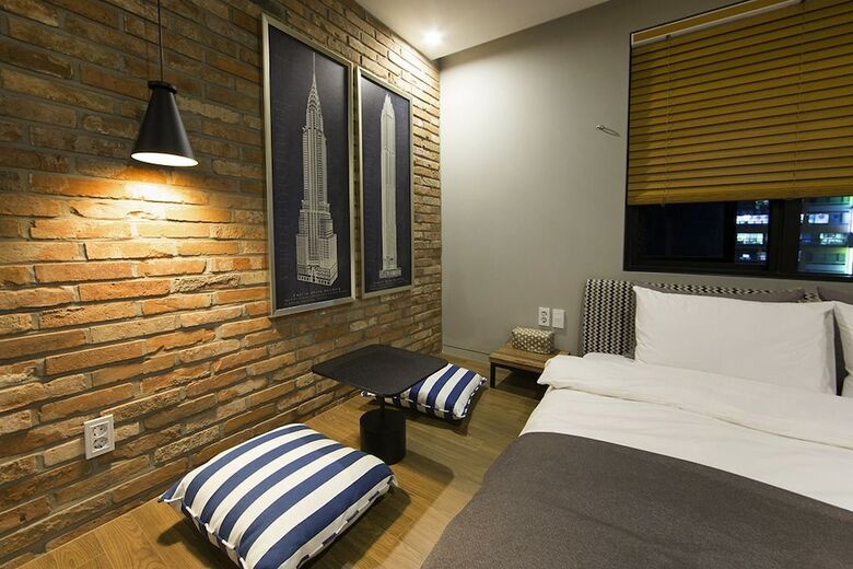 Hotel Brown Dot Waterpark