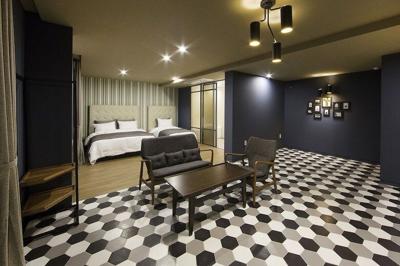Hotel Brown Dot Waterpark