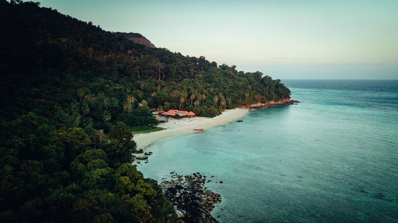Hotel Adang Island Resort