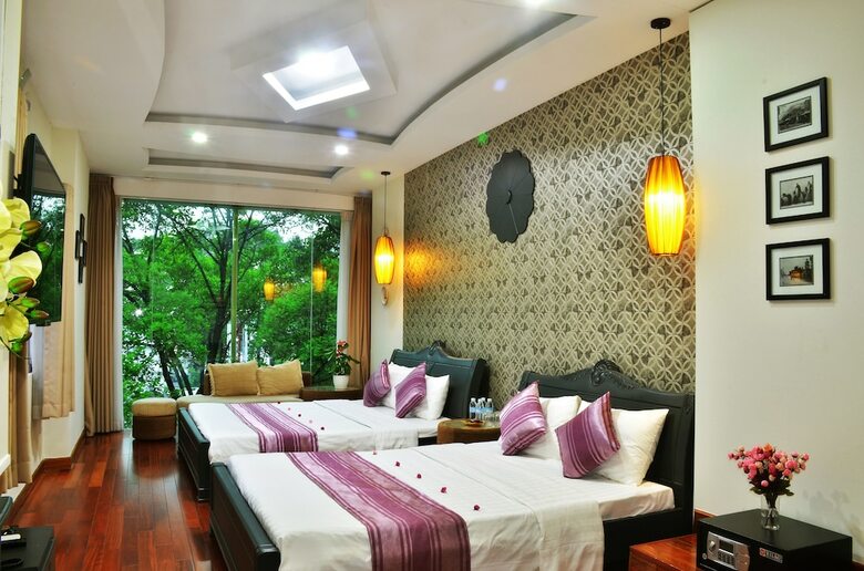 Senses Legend Hotel (Formerly Icon 36 Hotel)