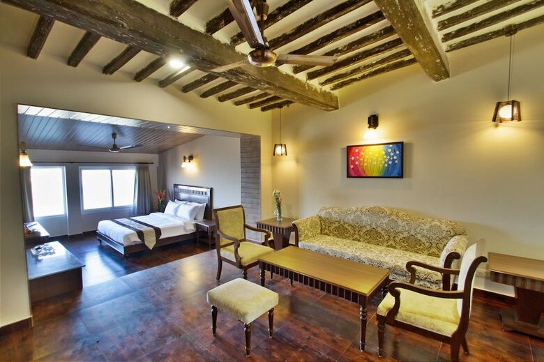 One Earth Royale Boutique Hotel