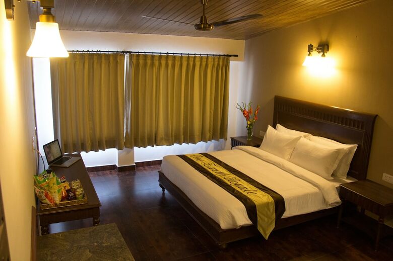 One Earth Royale Boutique Hotel