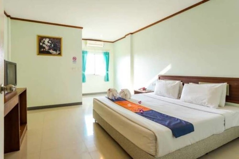 Khunyuw Hotel