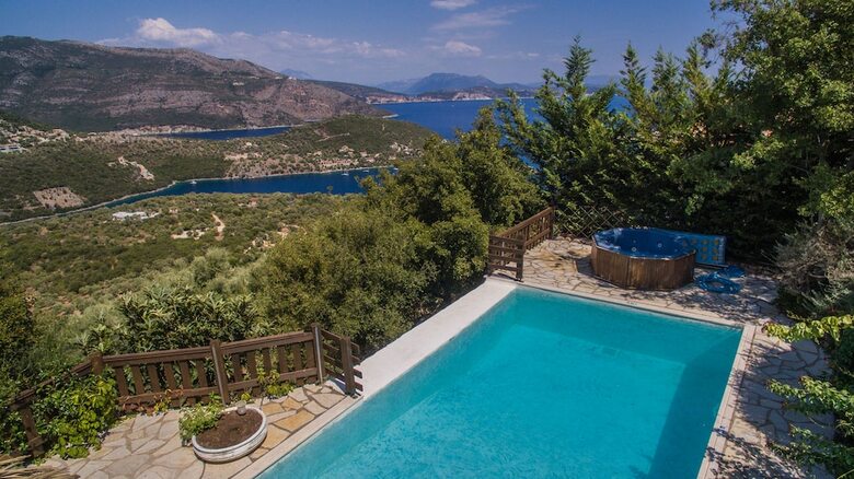 Arethousa Villas