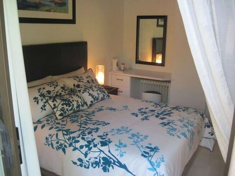 Bed & Breakfast Swallows Nest