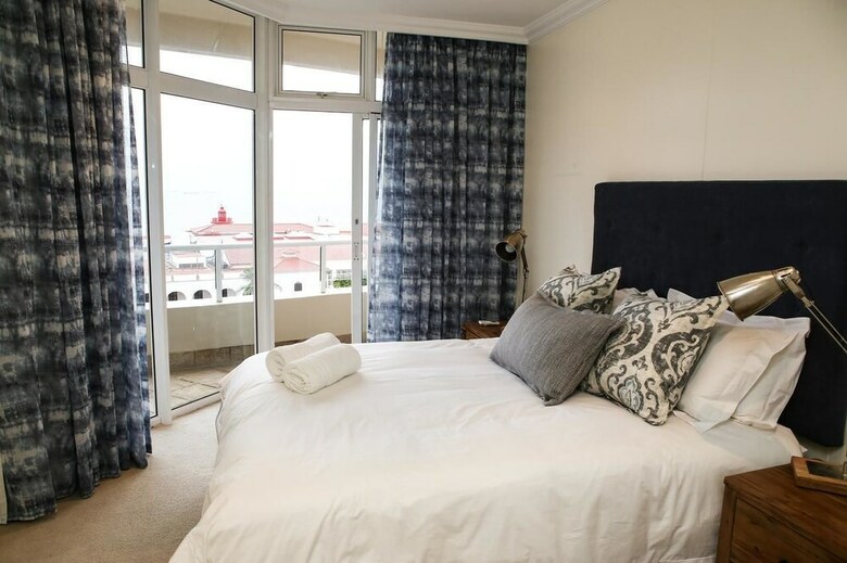 Apartamentos Oyster Rock