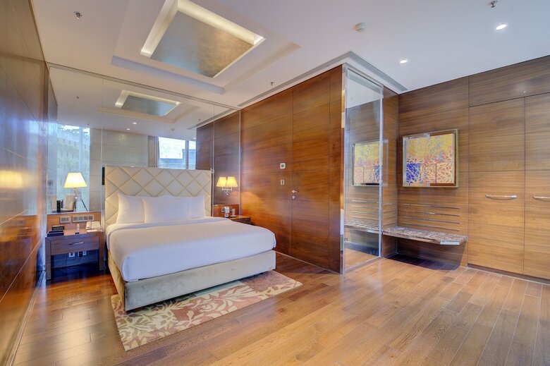 Niranta Transit Hotel Mumbai Airport