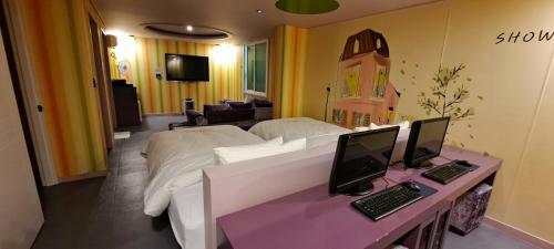 Hotel Show Motel Yangsan