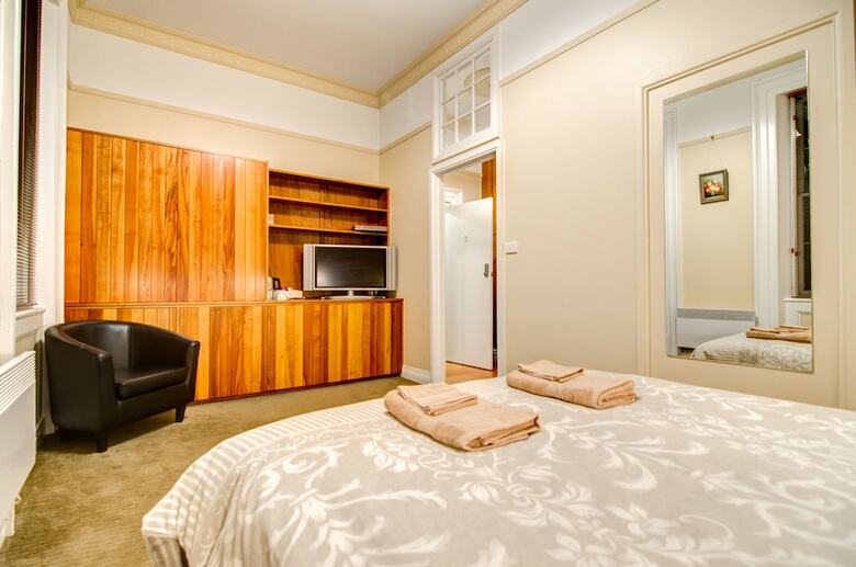 Hotel Ashcroft Apartments