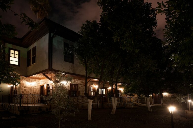 Citrus Garden Hotel
