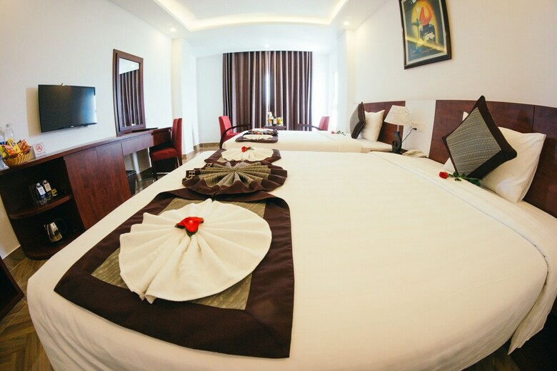 Gem Hotel