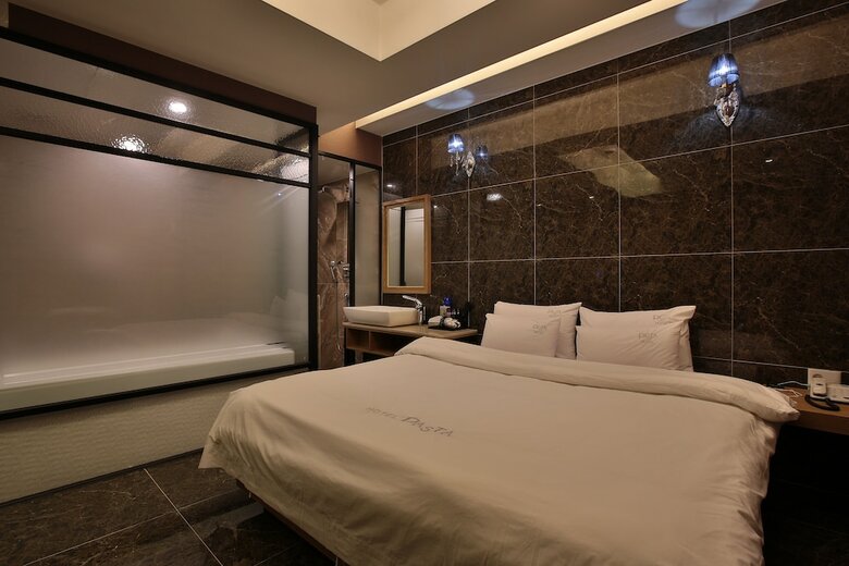 Pasta Hotel Yangsan