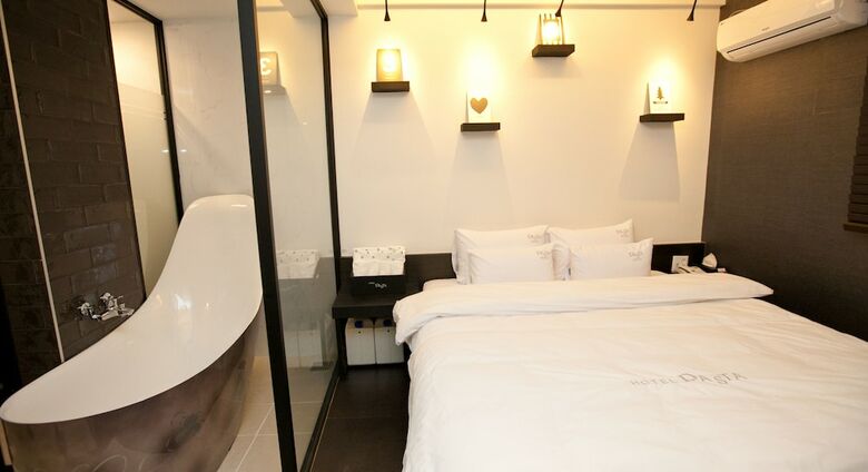 Pasta Hotel Yangsan