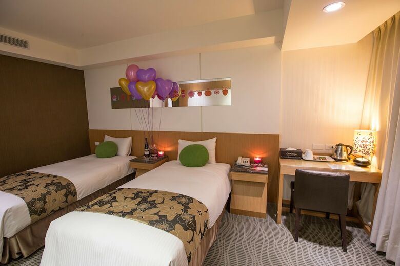 Sunny Hotel