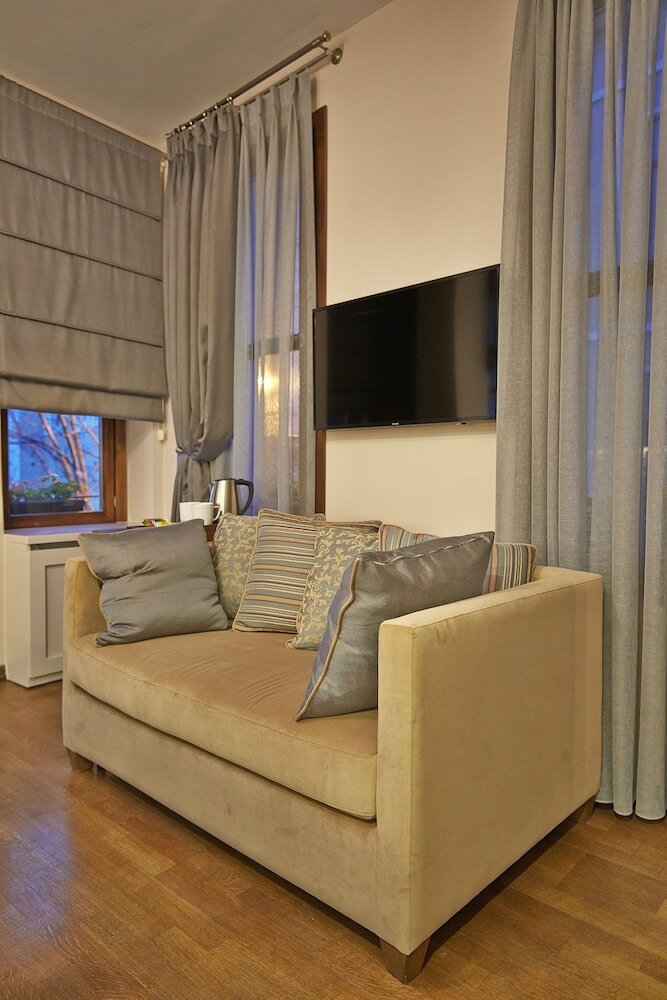 Arart Hotel