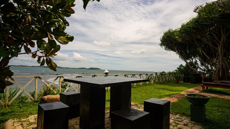 Hotel Dinsara Pearl Villa