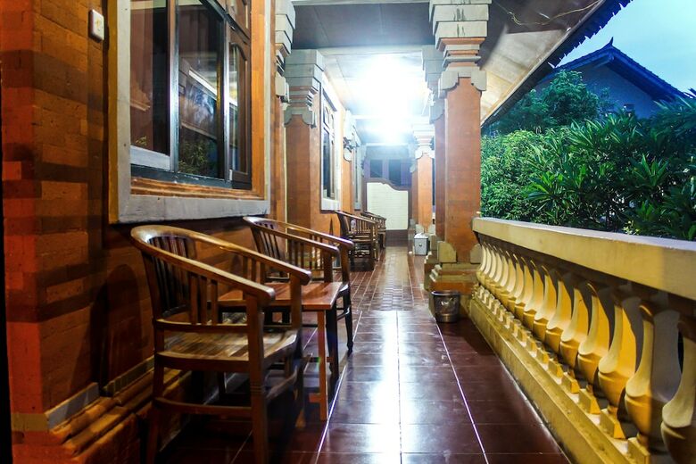 Posada Budhi Beach Inn