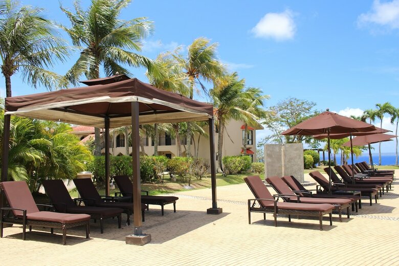 Hotel Coral Ocean Golf Resort