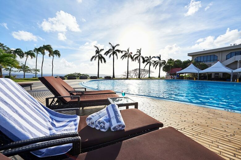 Hotel Coral Ocean Golf Resort