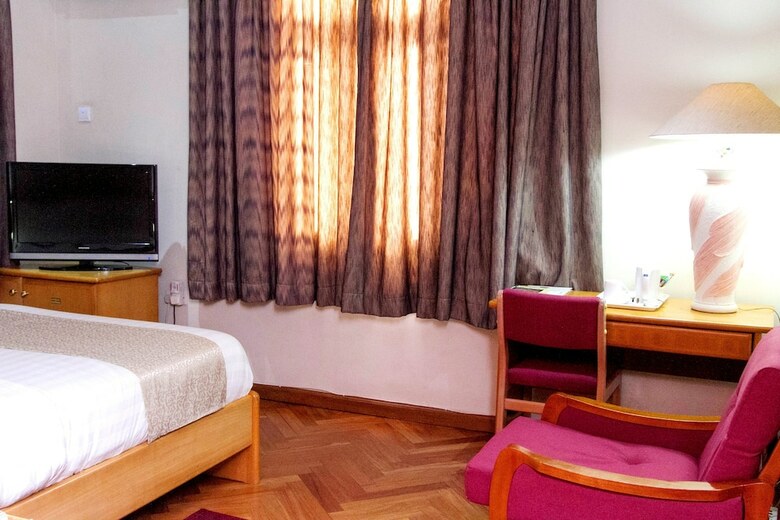 Posada Mahogany Lodge & Annex