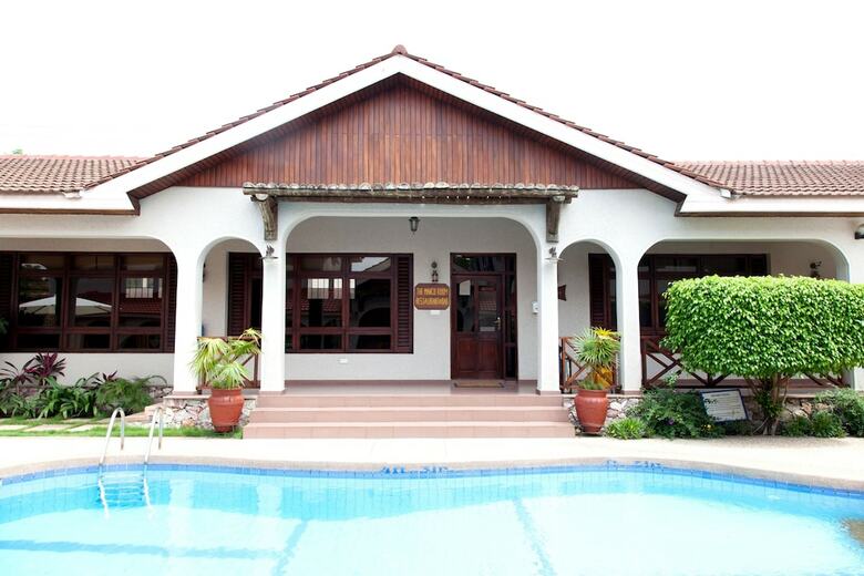 Posada Mahogany Lodge & Annex