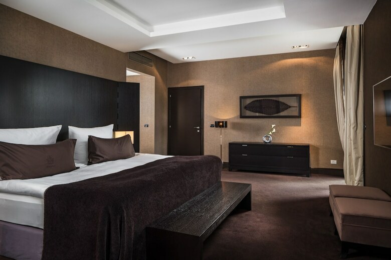 Rodina Grand Hotel And Spa
