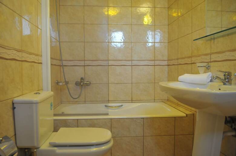 Hotel Finiki Plaza