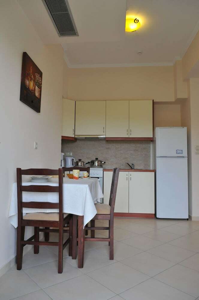 Hotel Finiki Plaza